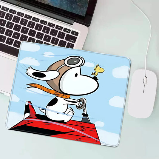S-Snoopy Cute Girl XL Mouse Pad – Personalized Anime Desk Mat