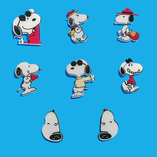 Snoopy Brooch Set – Adorable Accessories for Snoopy Fans