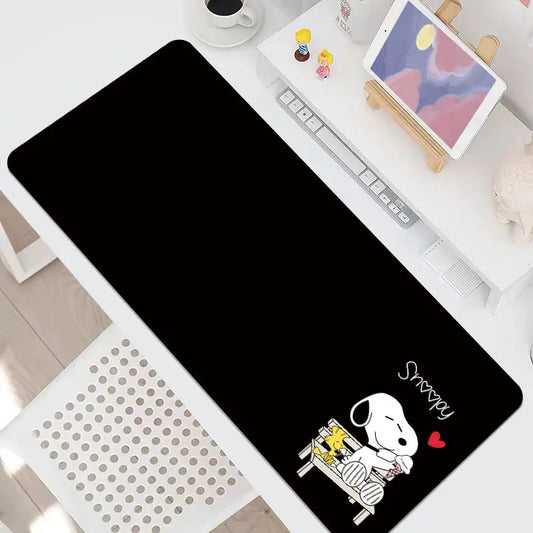 Cartoon S-Snoopys XXL Mouse Pad – Cute and Functional Desk Accessory