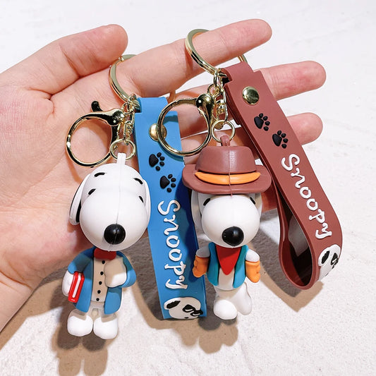 Snoopy & Charlie Brown Cartoon Keychain – Perfect for Gifts and Collectors