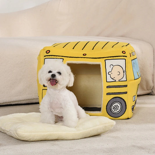 Peanuts Snoopy Pet Nest – Cozy Cartoon Kennel for Cats and Small Dogs