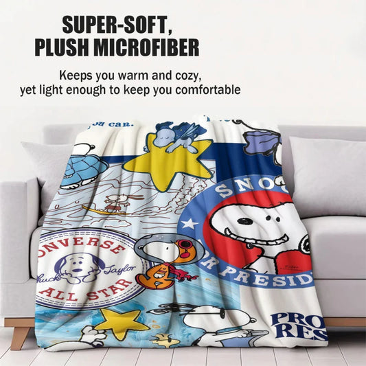 Snuggle in Style with the Peanuts Snoopy Flannel Plush Blanket